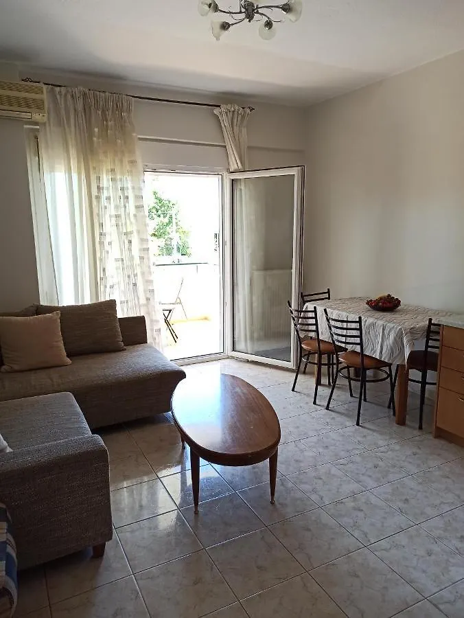 1 Bedroom Apartment In Nea Kallikrateia